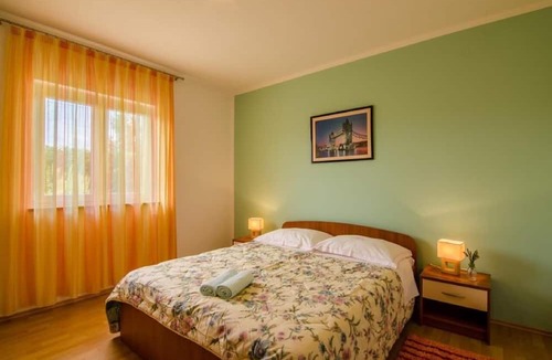 Marceljani House | House Mia- privacy and fenced property