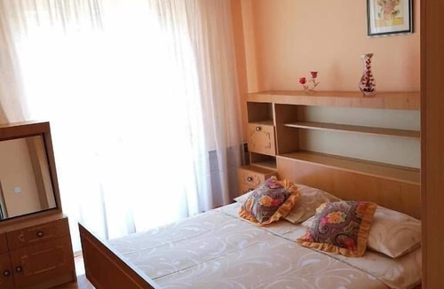 Cres Apartment | Naomi's Sunshine