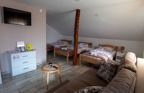 Garesnica Apartment | Studio flat with balcony Garešnica, Bjelovarska (AS-20695-b)