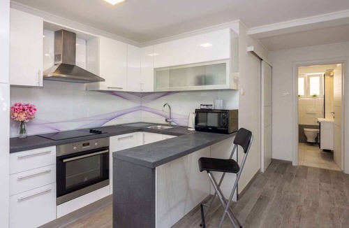 Dramalj Apartment | Holiday apartment with air conditioning and terrace with garden furniture