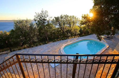Sibuljina House | 3 bedroom accommodation in Tribanj