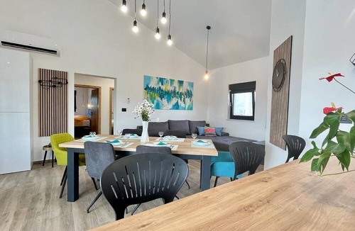 Rezanci House | Holiday house Svetvinčenat for 1 - 6 persons with 3 bedrooms - Holiday home
