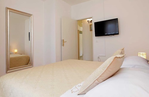 Vela Luka Apartment | Sunshine Apartment Doda