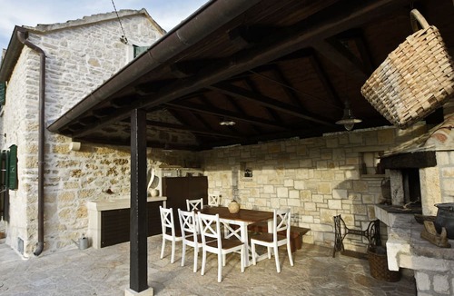 Dol Villa | Villa Dol