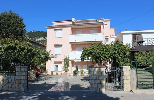 Baska House | Beautiful flat in Baška with private terrace