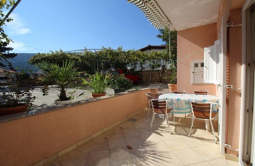 Baska House | Beautiful flat in Baška with private terrace