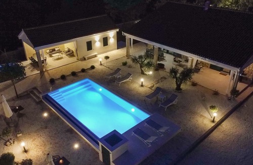 Razvode Villa | NEW! Rent estate with 2 villas, 1 common house and pool in vineyards