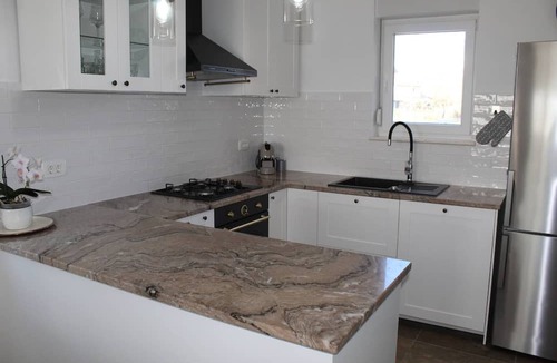 Lovinac Apartment | Family holiday house Orange Spirit
