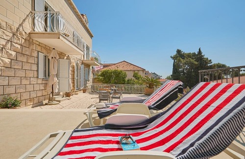Montovjerna House | Villa Kate Dadic