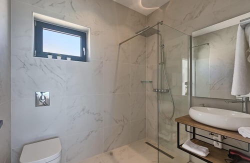 Ripenda Kosi Villa | VILLA ULTIMA - luxury villa with a sea view