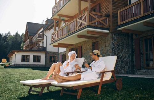 Hocko Pohorje Hotel | Pohorje Village Wellbeing Resort – Family Apartments Bolfenk