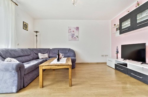 Kastel House | Holiday home for 8 people