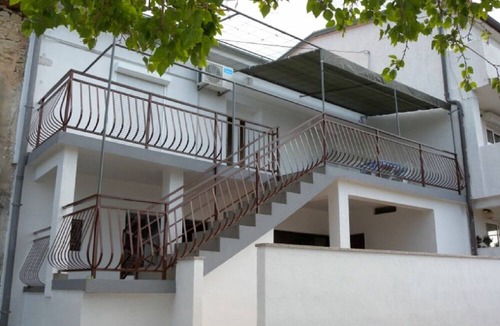 Banjol Apartment | Per - sea View & Parking Space - A1