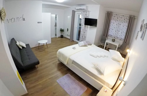 Gradina House | Guesthouse Villa DomeNico
