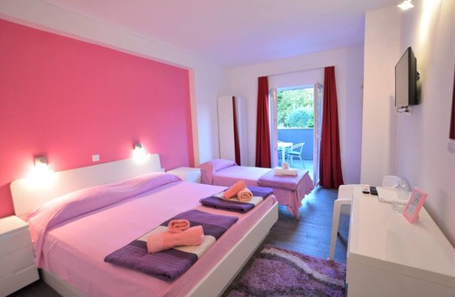 Srebreno House | Villa Avantgarde B&B
