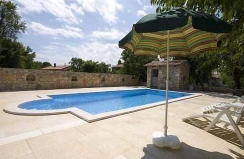 Paradiz Apartment | Holiday Apartment in Paradiž with Barbecue