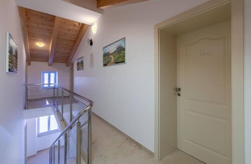 Stinjan House | B&B L.D