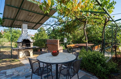 Kapelica Apartment | Holiday Apartment in Kapelica, Istria County with Incredible Terrace