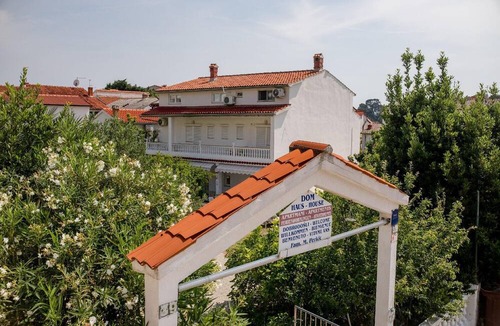 Palit House | Holiday flat "EG Marjetka bis 9"with garden barbecue