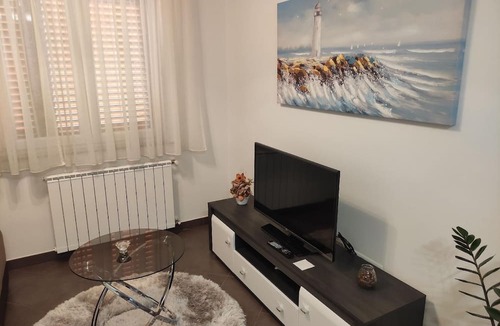 Gabonjin Apartment | Holiday Apartment in Gabonjin with Free Parking