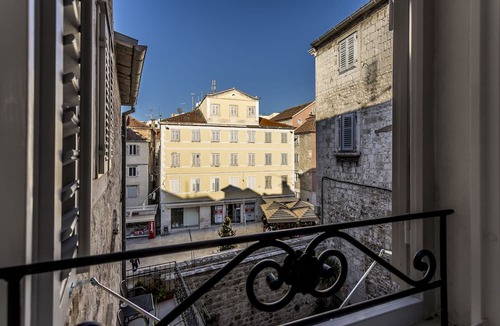 Old Town Hotel | Villa Nepos Hotel