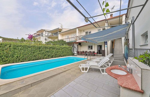 Poljica House | 4 bedroom accommodation in Poljica
