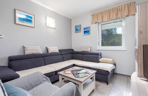 Sarsoni House | 5 bedroom accommodation in Viskovo