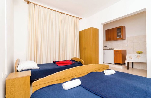 Pomena House | Guest House Kiko