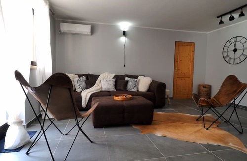 Plaski House | Guest house Sara Latin