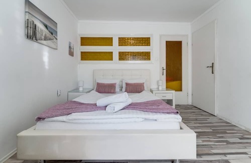 Bakar Hotel | B&B Afrodita