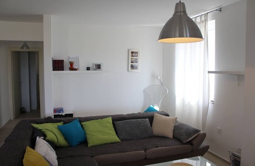 Linardici House | Villa4All with a Pool