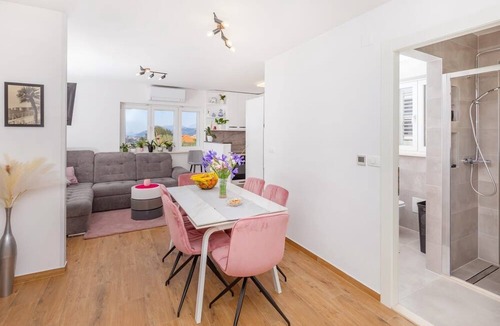 Gornji Kono Apartment | Apartment Lukre