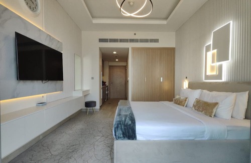Jadaf Apartment | Lux BnB Farhad Azizi- Al Jaddaf