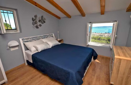 Kastel Luksic House | Stone House Bay View - Kaštel Lukšić