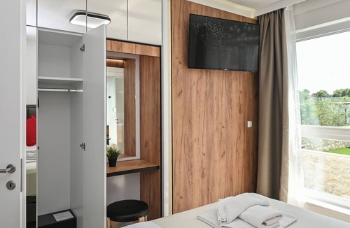 Zrce Apartment | Nova Luxury Residence apartment with private heated pool