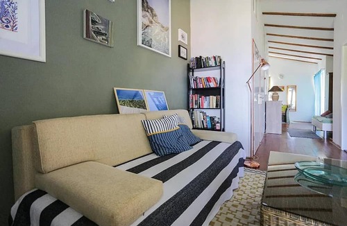 Dubrava Apartment | Olive-sunset Haven in Zuljana