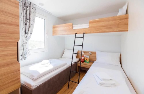 Tar House | Premium Mobile Homes Istria - Lanterna