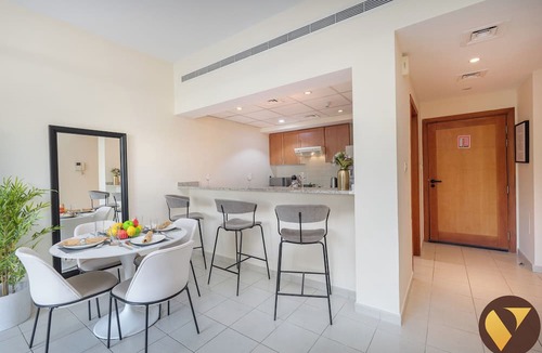 The Greens Apartment | Vogue | Al Dhafrah 2 Greens near Mall of Emirates