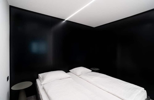 Seca Apartment | Marina Apartment with Terrace Burin 100