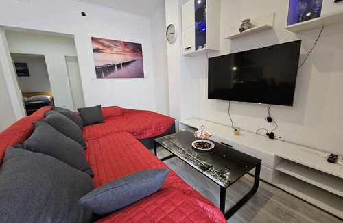 Kastel Stari Apartment | Modern apartment Nikola in a quiet area