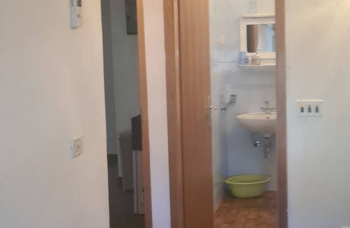 Duce Apartment | Two bedroom apartment with air-conditioning Duće, Omiš (A-22611-a)
