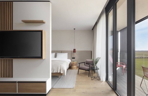 Cepin Hotel | Hotel Materra