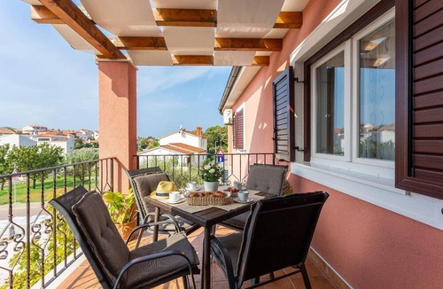 Funtana Apartment | Beautiful apartment Funtana No.2
