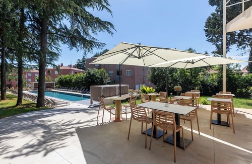 Novigrad Hotel | Hotel Emaus