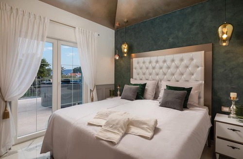 Kastel Stafilic Villa | Luxury Villa Kallie with Pool