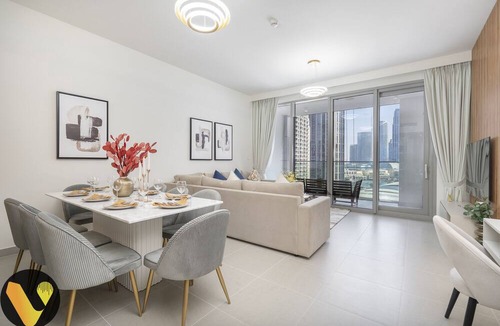 Downtown Dubai Apartment | Vogue | Forte Downtown near Dubai Mall | Burj Khalifa
