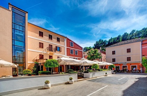 Skradin Hotel | Hotel Skradinski Buk