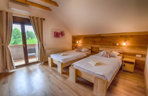 Catrnja House | Villa Stone