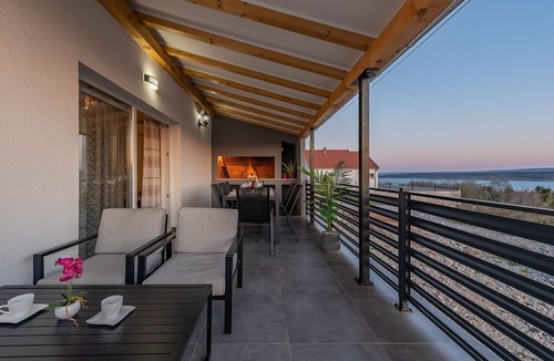 Maslenica Villa | Villa Sea Pearl ZadarVillas