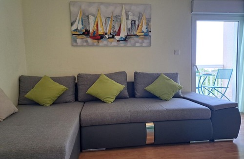Kastel Stafilic Apartment | Apartment in Kastel near the Sea